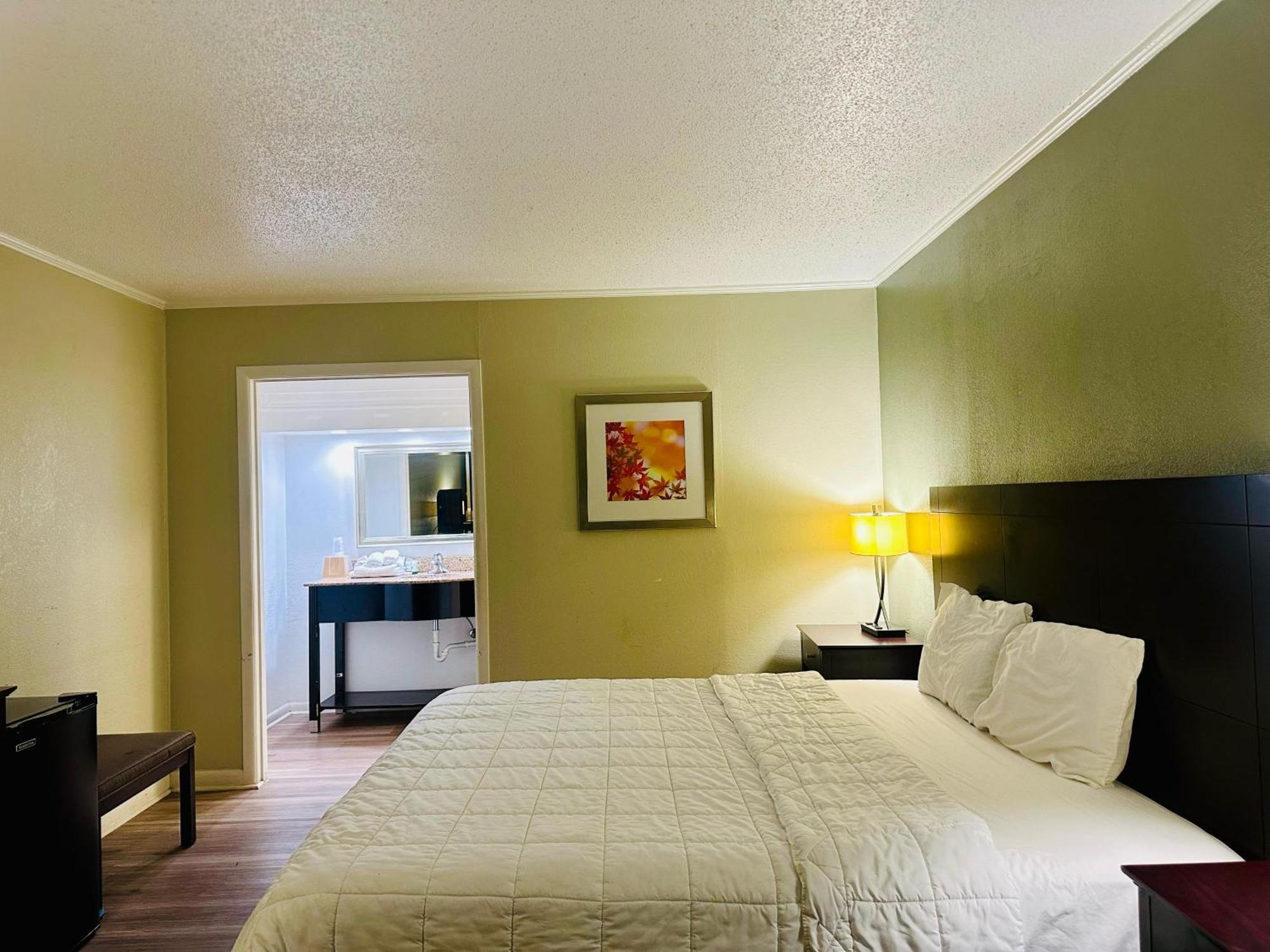 Astoria Hotel North Данвил Екстериор снимка